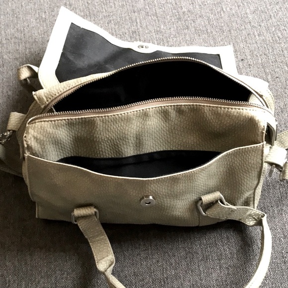 BCBGeneration Bag - Picture 4 of 6